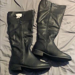 Women’s tall boots